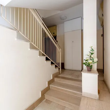 Joivy Seaview Charming Flat With Common Pool & Tennis Apartment