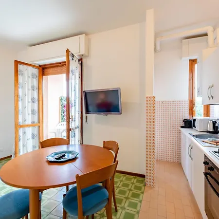 Joivy Seaview Charming Flat With Common Pool & Tennis * راباللو