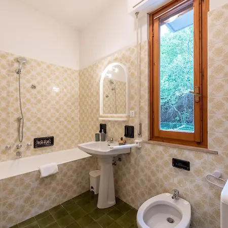 Joivy Seaview Charming Flat With Common Pool & Tennis شقة *
